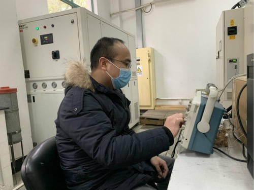 上海自产额温枪背后有这么个故事:他们从未做过产品,却用10天完成出样并通过测试 上海自产额温枪背后有这么个故事:他们从未做过产品,却用10天完成出样并通过测试