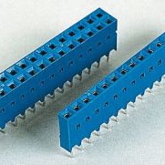 AMPHENOL 矩形连接器 - 针座 - 插座/母插口 87606-414LF